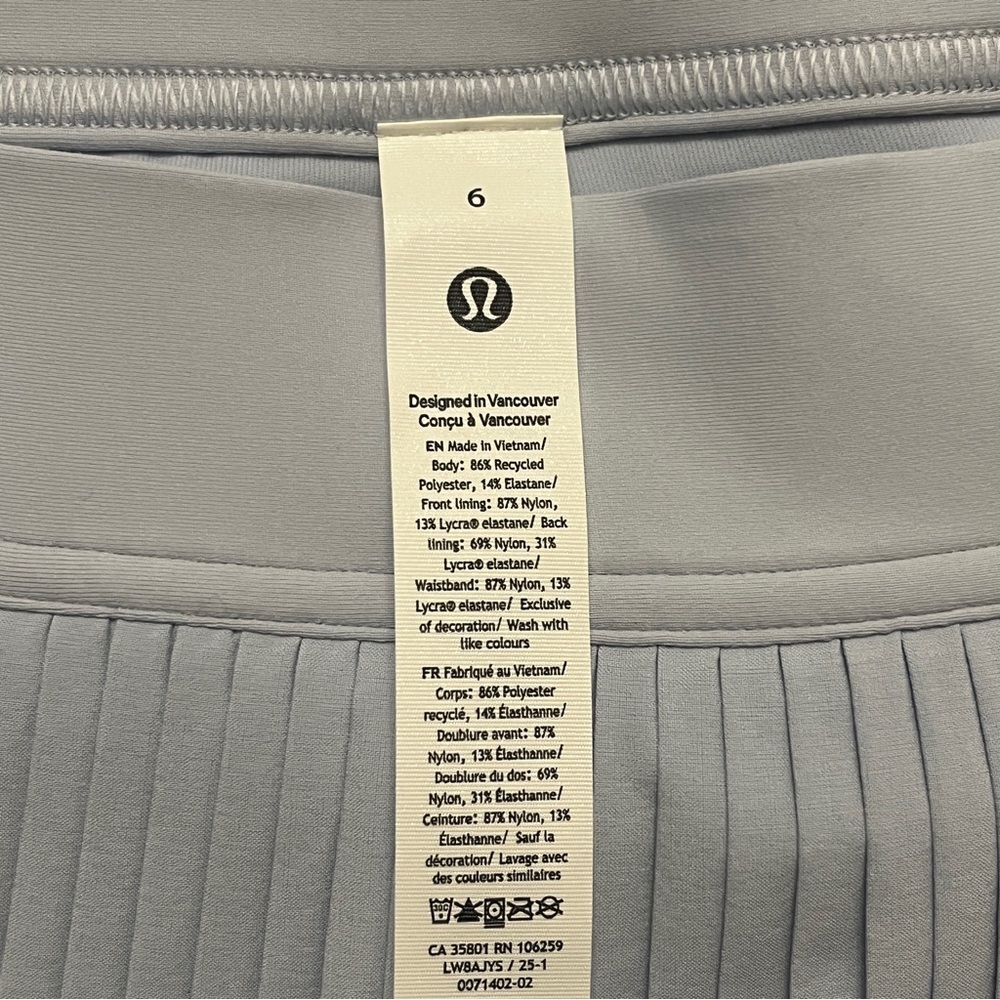 NWOT Varsity HR Pleated Tennis Skirt - Picture 3 of 3